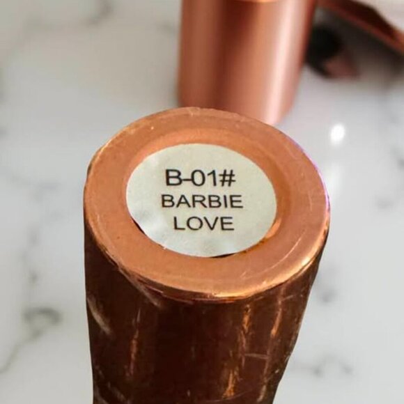 CREAM BLUSH IN BARBIE LOVE - Picture 3 of 3